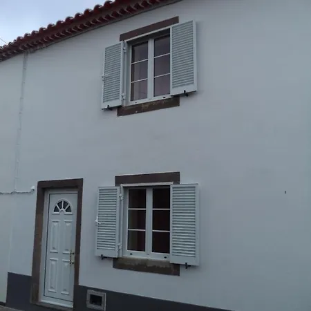 A Casa Do Agricultor Nordeste (Azores)